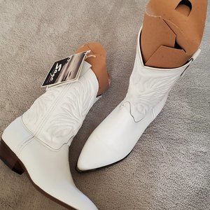 New, white, leather, western style boots, size  7 1/2M